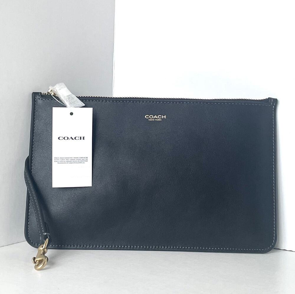 Coach New York Navy Leather Billfold Wallet CW564